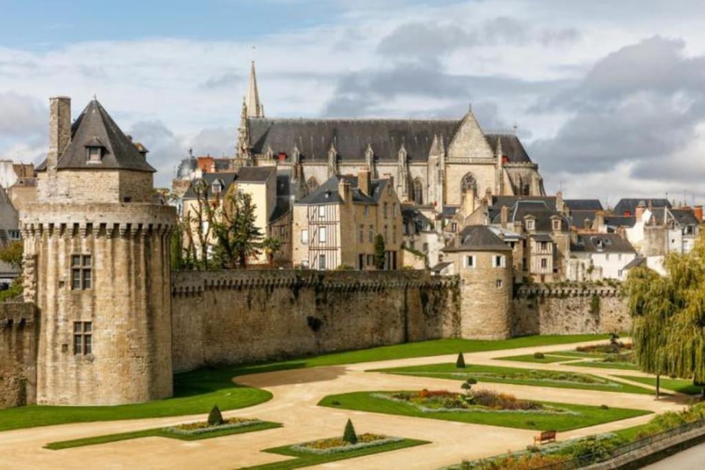 Logement Au Calme Avec Jardin Proche De Vannes Elven Kültér fotó